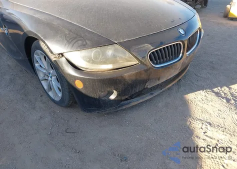 2005 BMW Z4 2.5I z USA, uszkodzony, nr VIN 4USBT33545LS55713